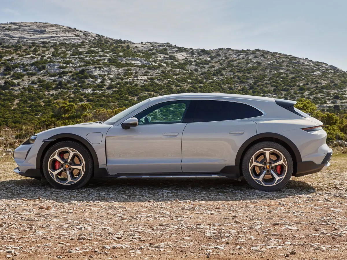 Porsche Taycan I Универсал 5 дв. Cross Turismo — сүрөт 2