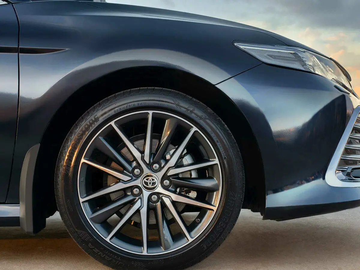 Toyota Camry VIII (XV70) Рестайлинг Седан — сүрөт 18