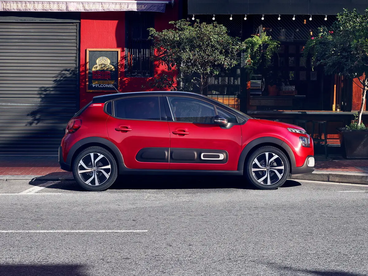 Citroen C3 III Рестайлинг Хэтчбек 5 дв. — сүрөт 2