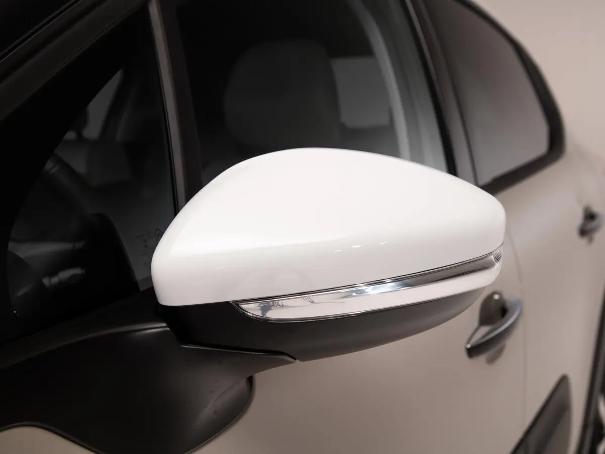 Citroen C3 III Рестайлинг Хэтчбек 5 дв. — сүрөт 11