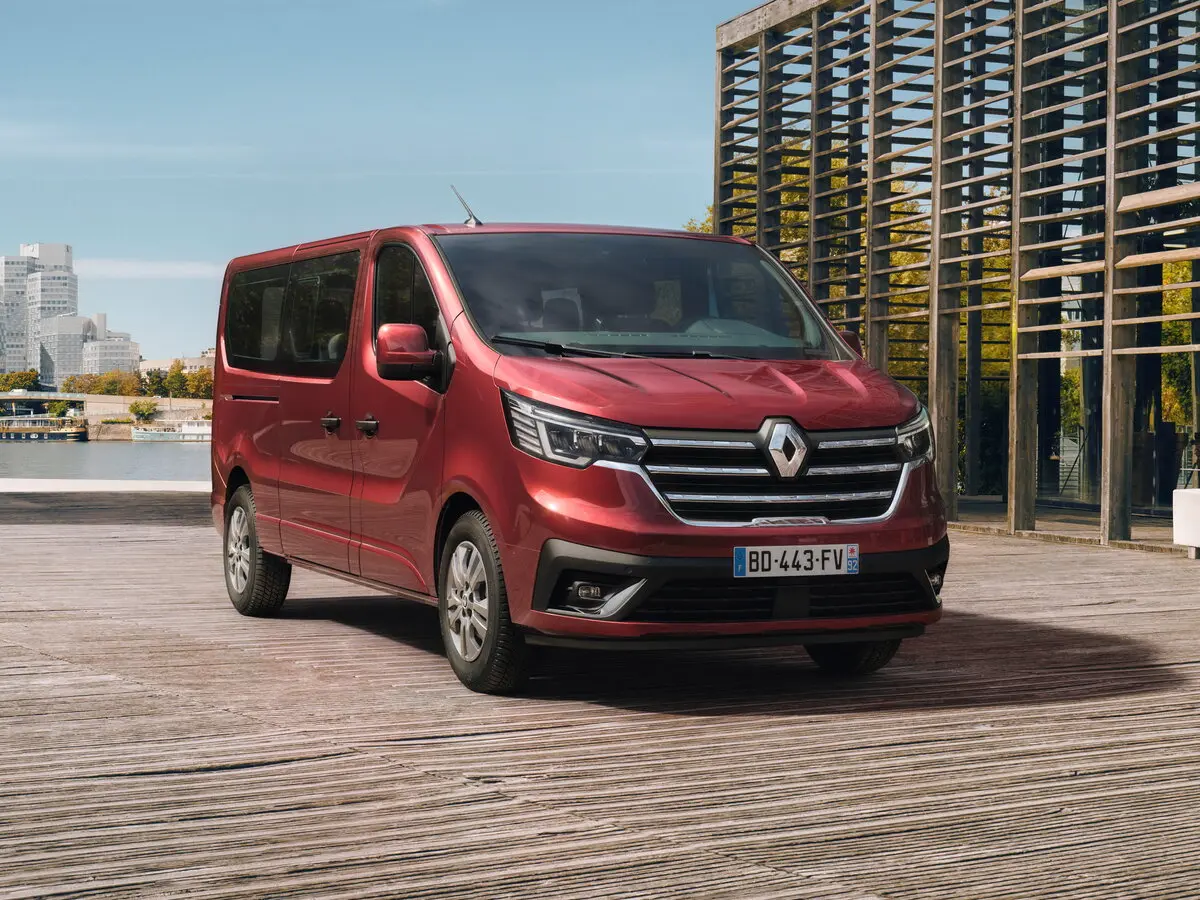 Renault Trafic III Рестайлинг Минивэн L2