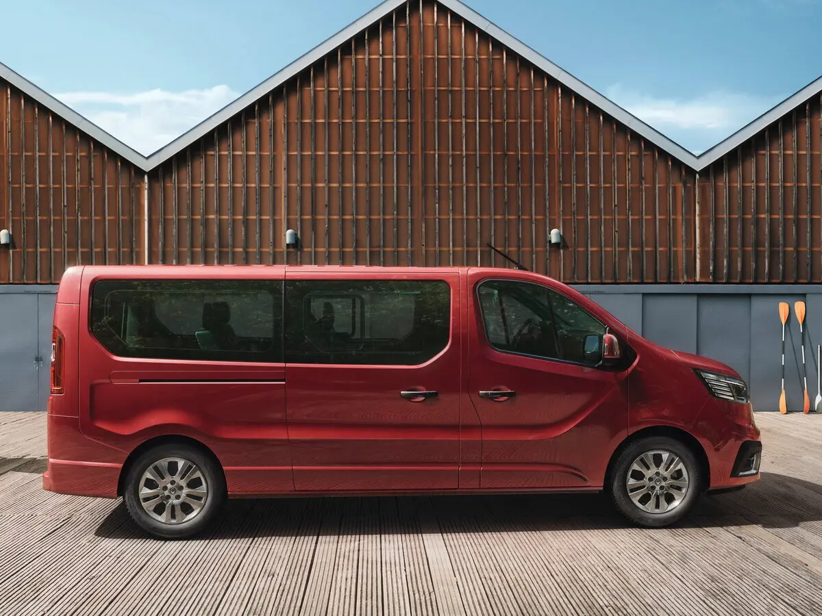 Renault Trafic III Рестайлинг Минивэн L2 — сүрөт 2