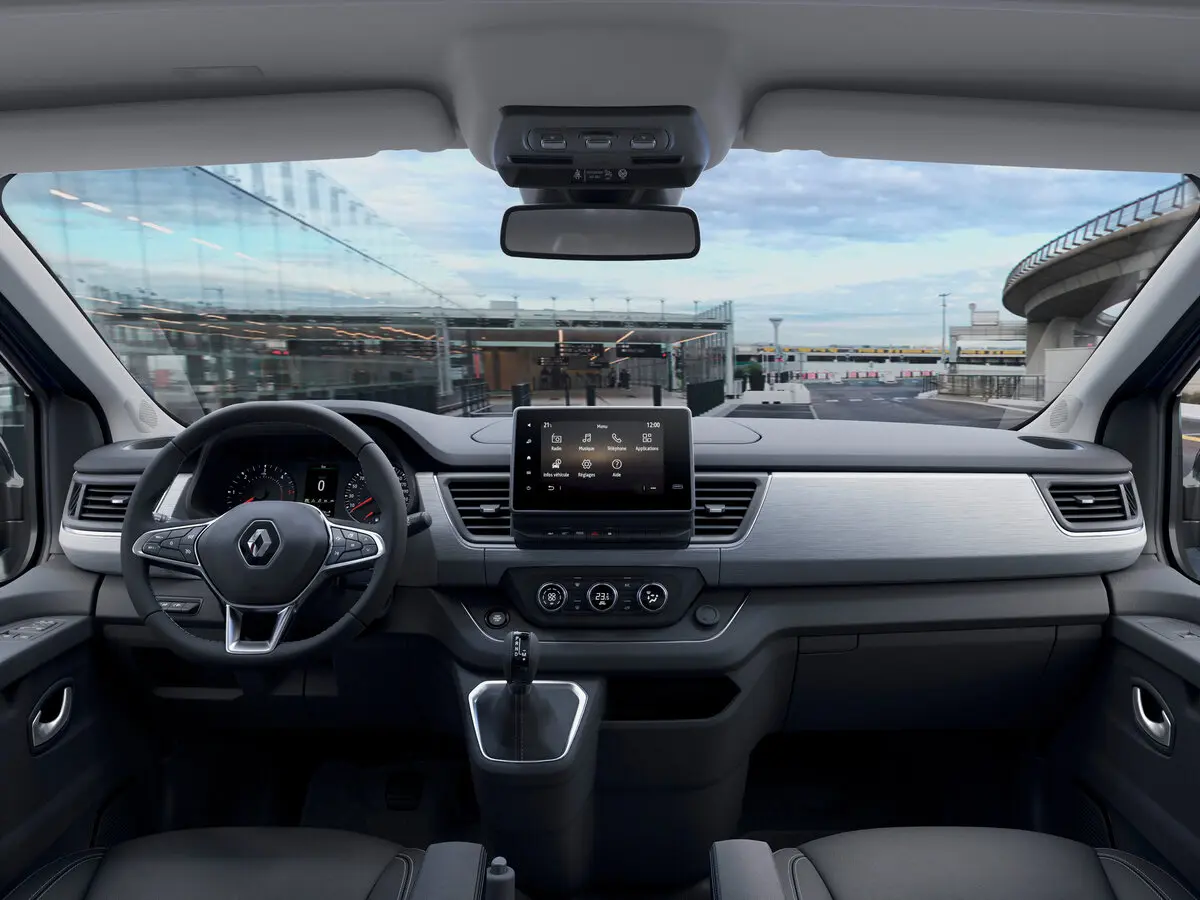 Renault Trafic III Рестайлинг Минивэн L1 — photo 5