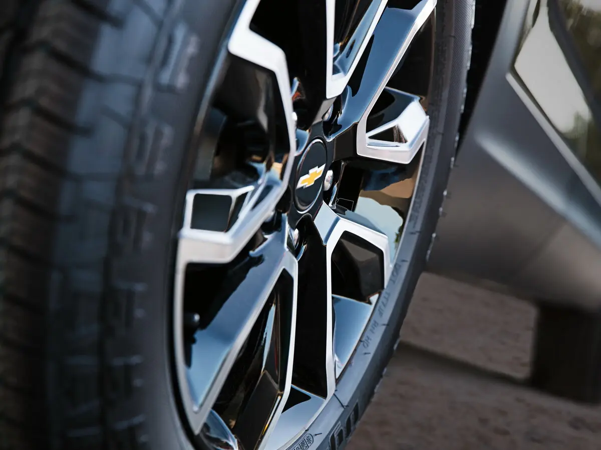 Chevrolet TrailBlazer III Внедорожник 5 дв. — сүрөт 18