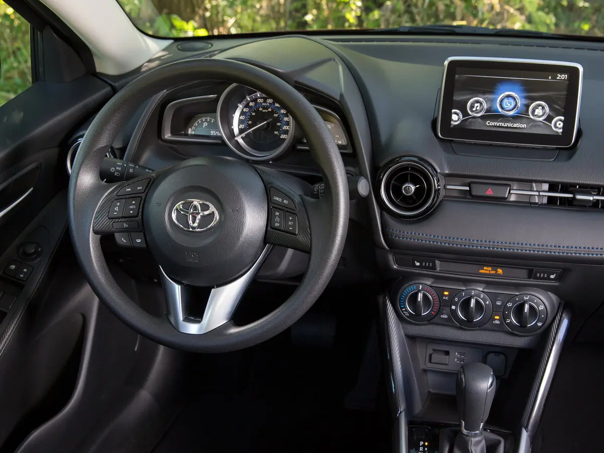 Toyota Yaris DJ/DL Седан — сүрөт 8