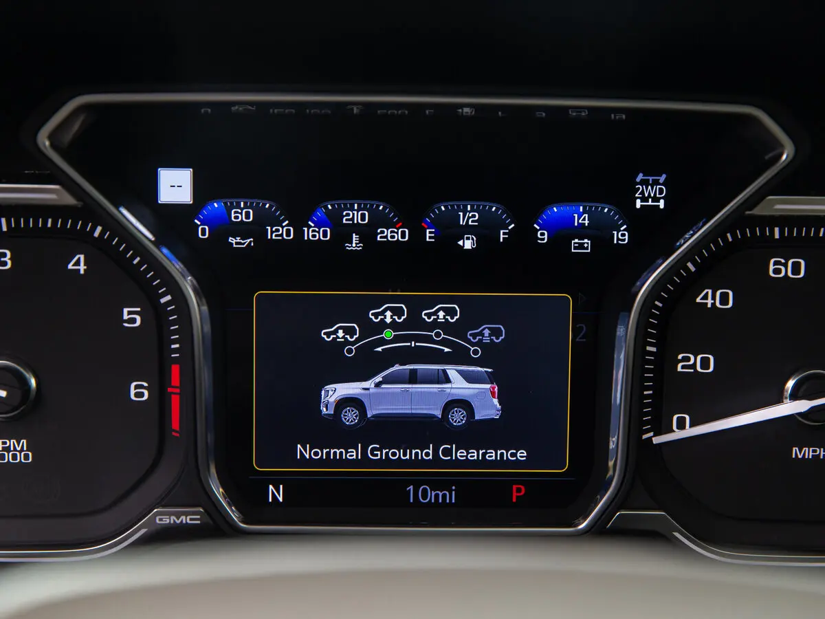 GMC Yukon V Внедорожник 5 дв. — сүрөт 9