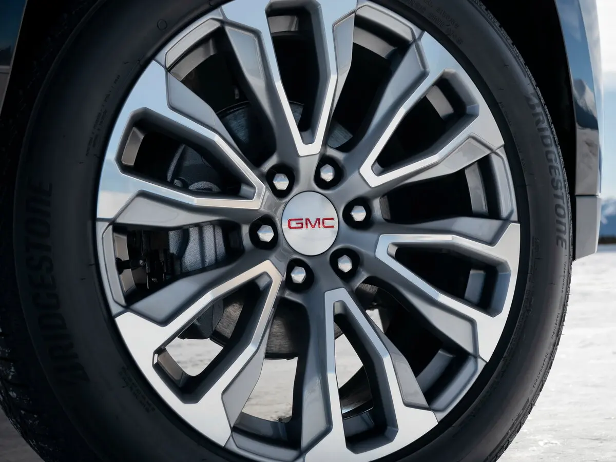 GMC Yukon V Внедорожник 5 дв. — сүрөт 16
