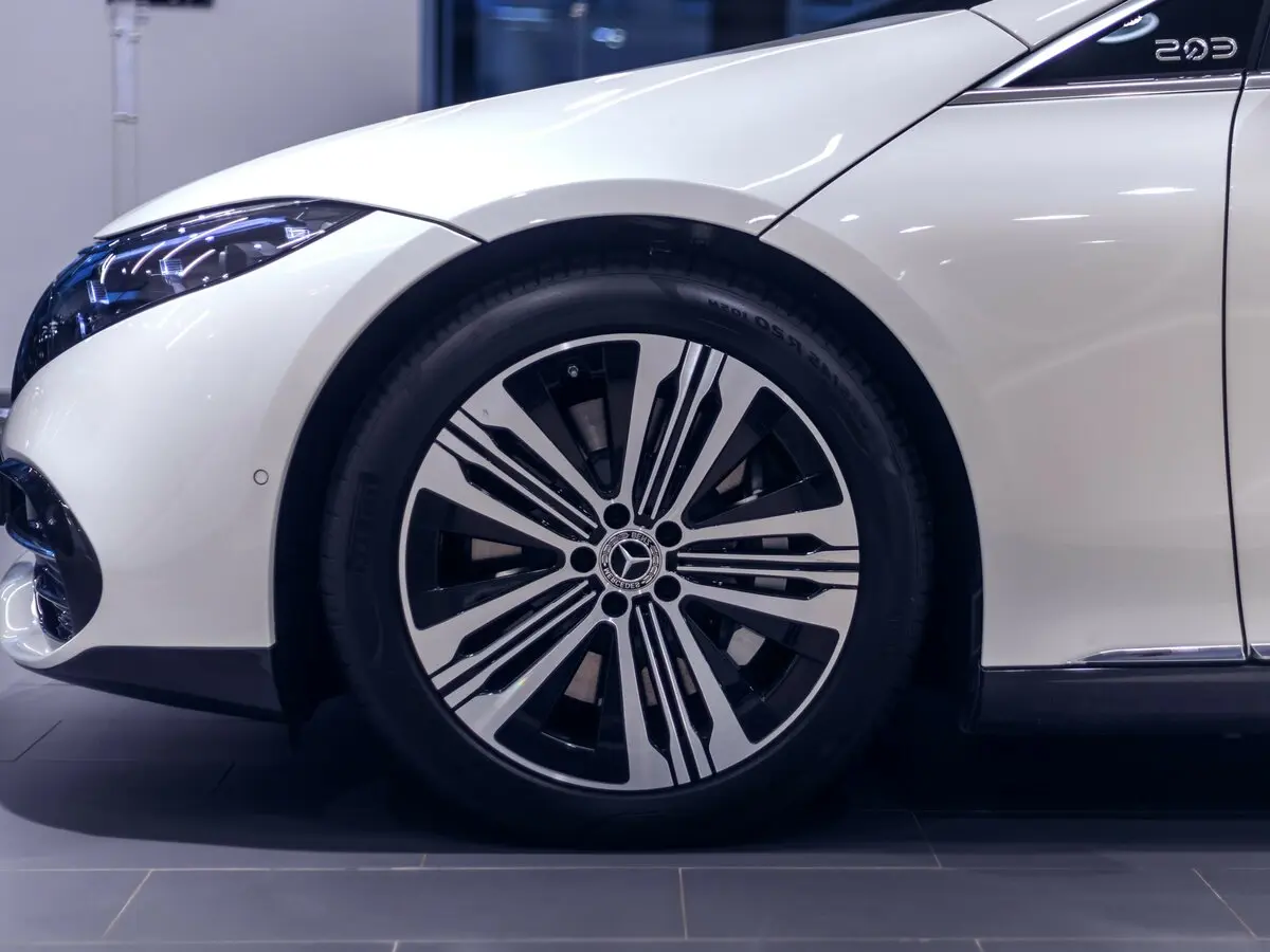 Mercedes-Benz EQS I Лифтбек — сүрөт 37