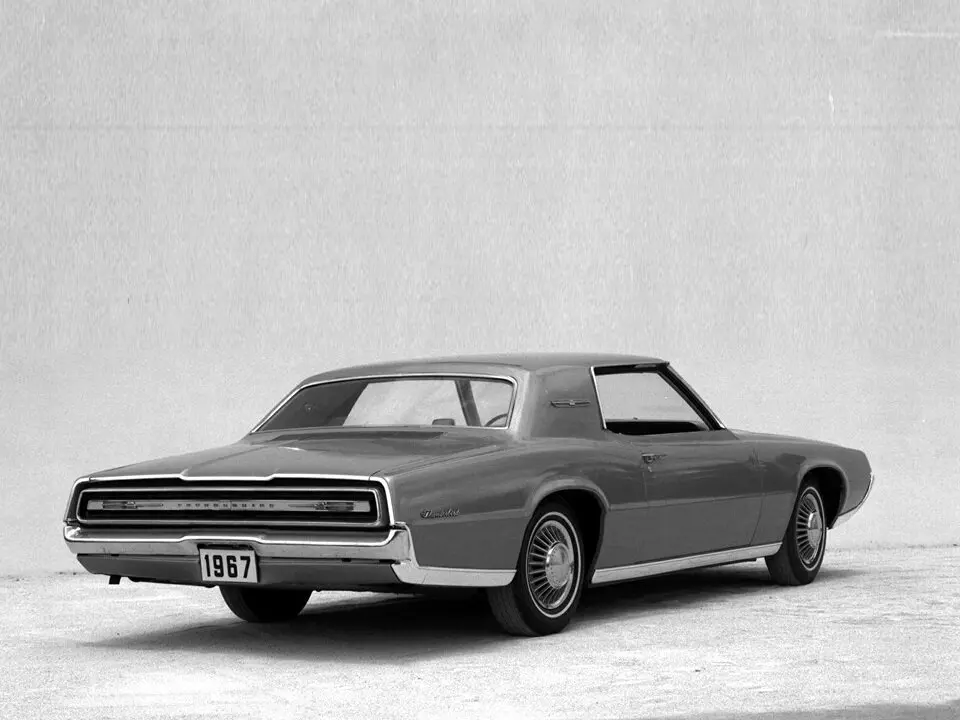 Ford Thunderbird V Купе-хардтоп — сүрөт 5