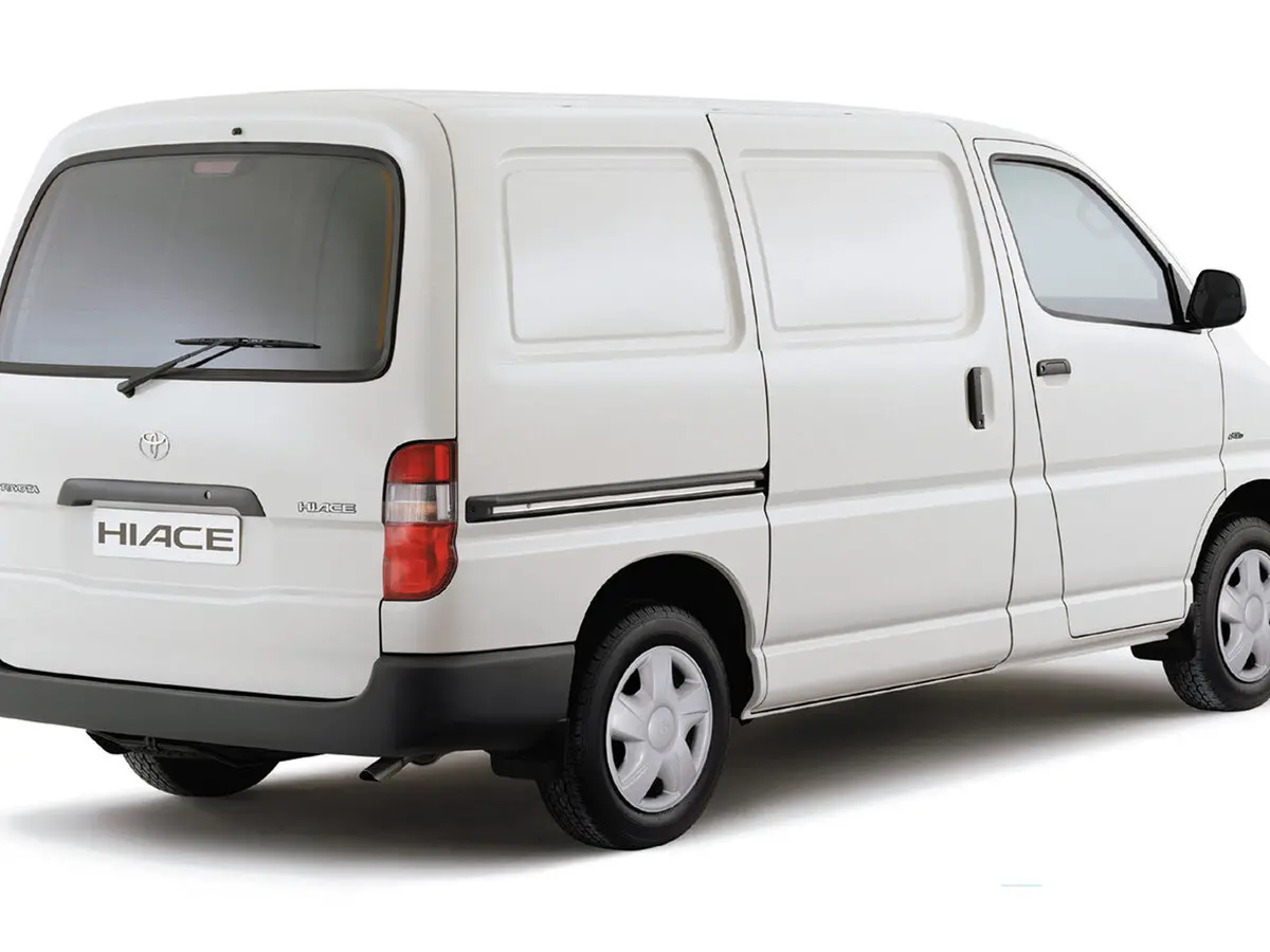 Toyota HiAce XH10 Фургон — photo 3