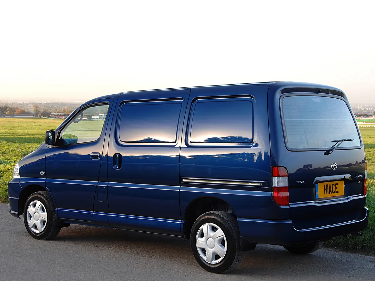 Toyota HiAce XH10 Рестайлинг Фургон — сүрөт 4