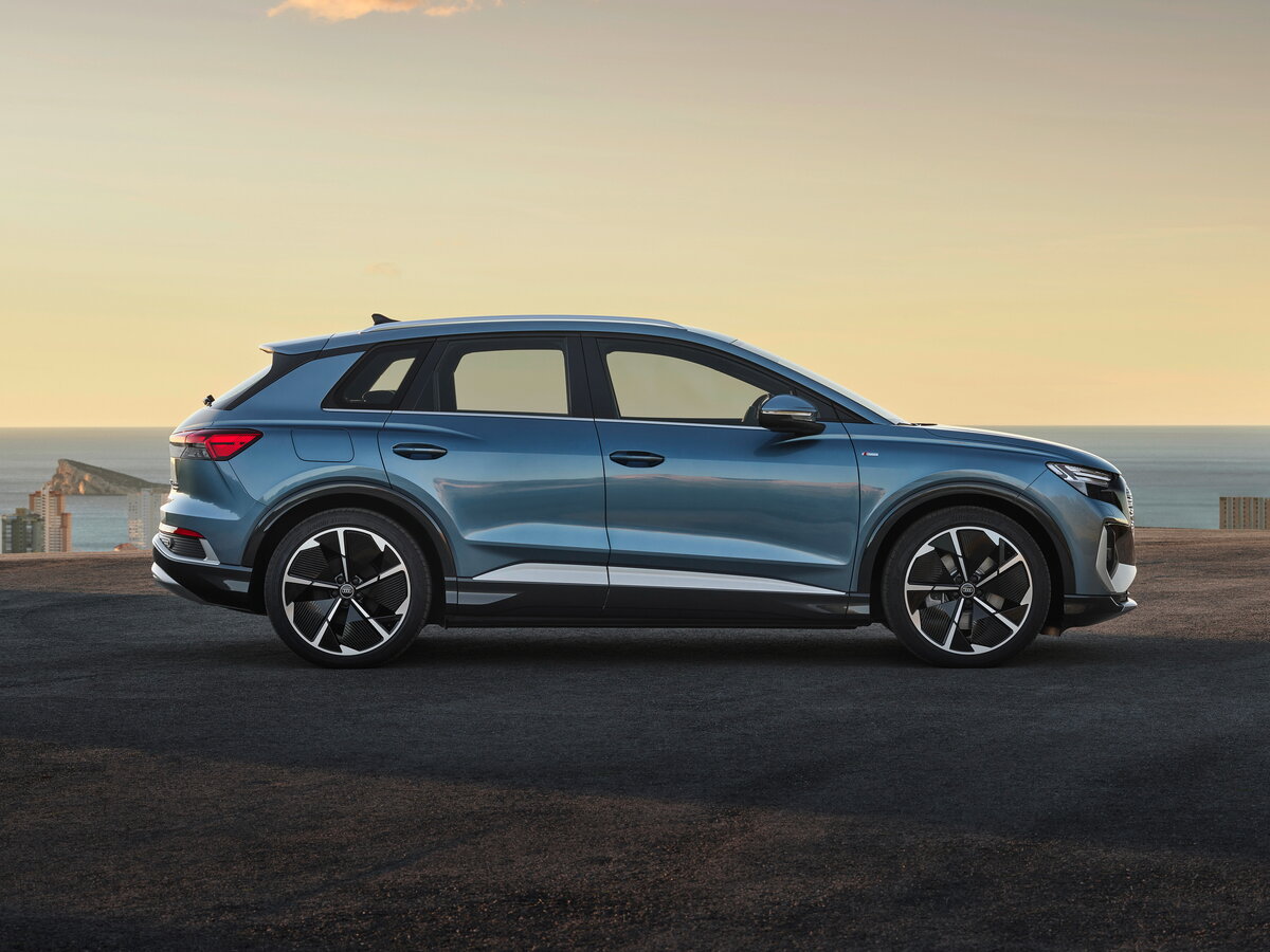 Audi Q4 e-tron I Внедорожник 5 дв. — фото 2