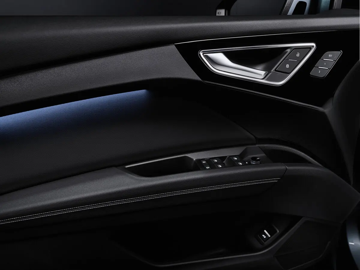 Audi Q4 e-tron I Внедорожник 5 дв. — сүрөт 12