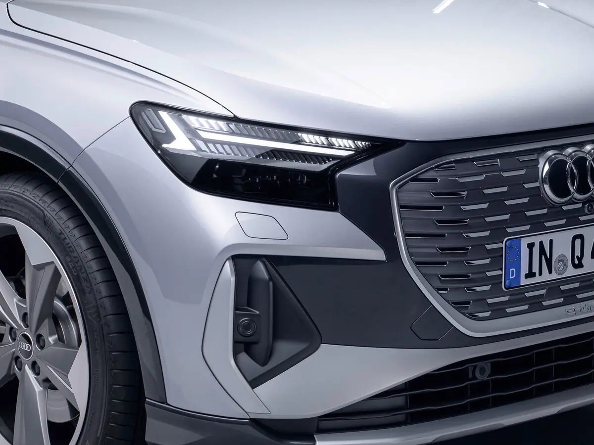 Audi Q4 Sportback e-tron I Внедорожник 5 дв. — сүрөт 11