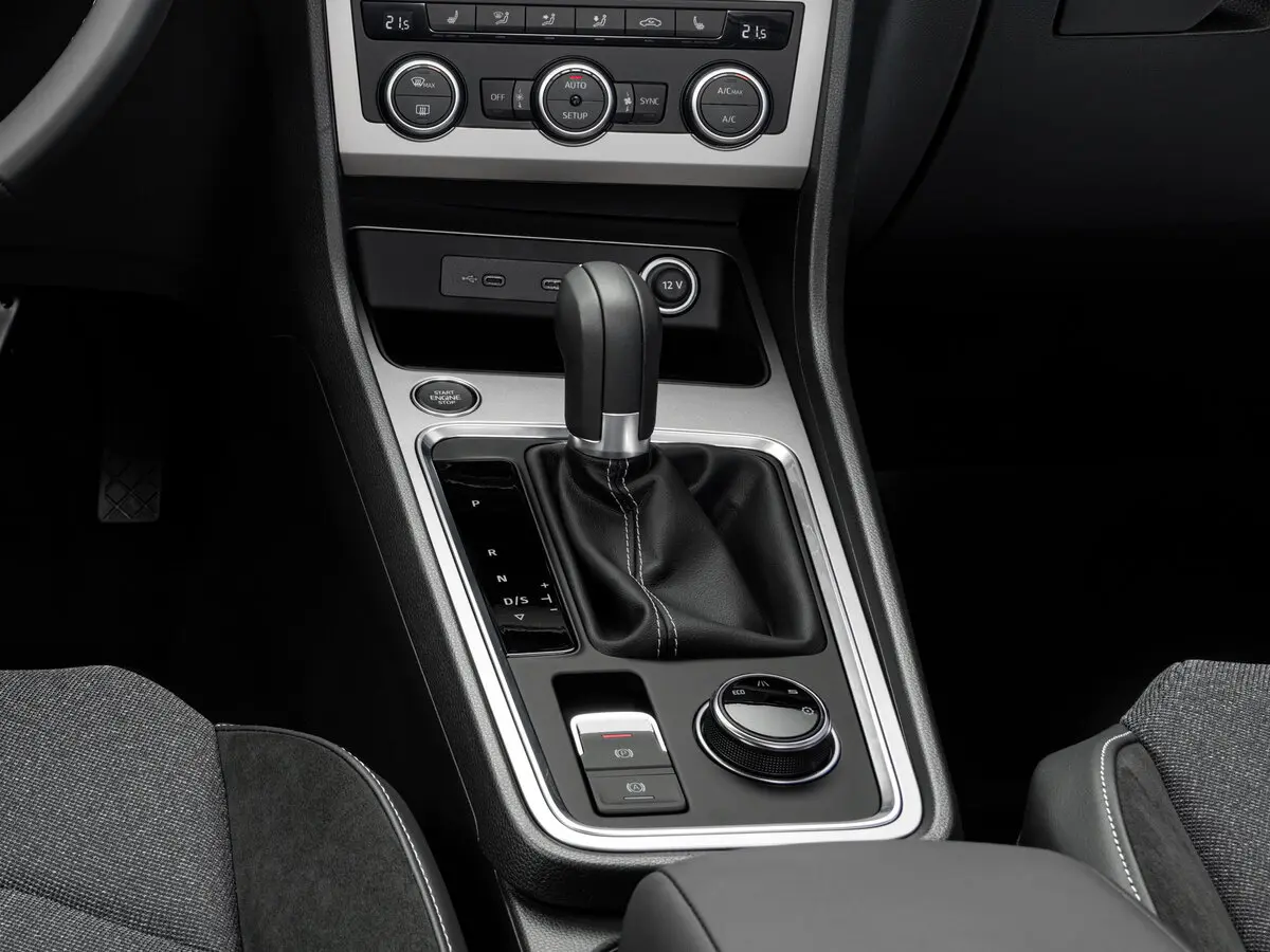 SEAT Ateca I Рестайлинг Внедорожник 5 дв. — photo 10
