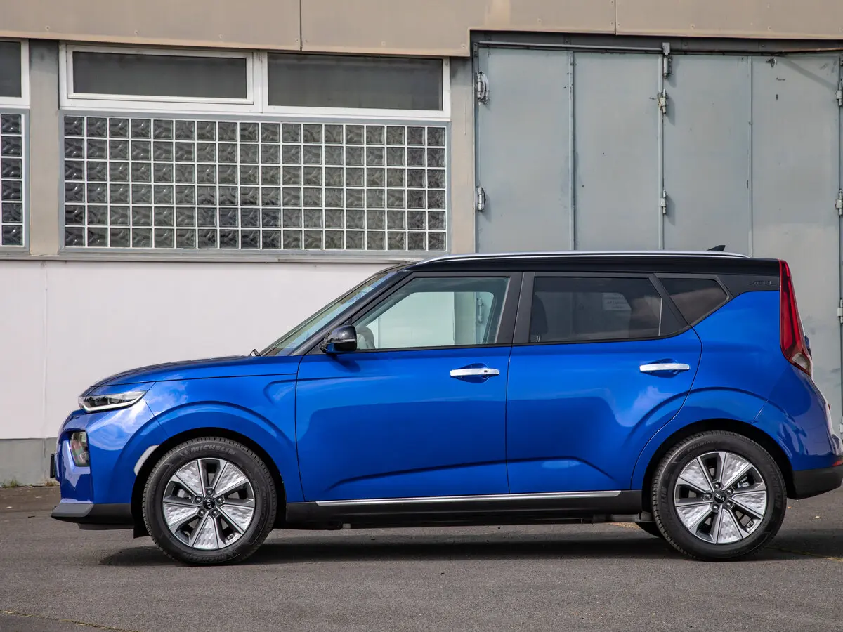 Kia Soul EV II Хэтчбек 5 дв. — сүрөт 2