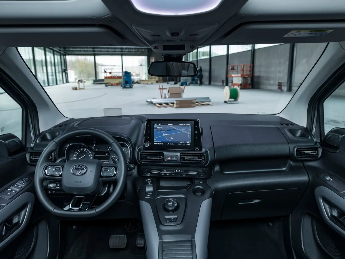 Toyota ProAce City I Компактвэн — фото 6