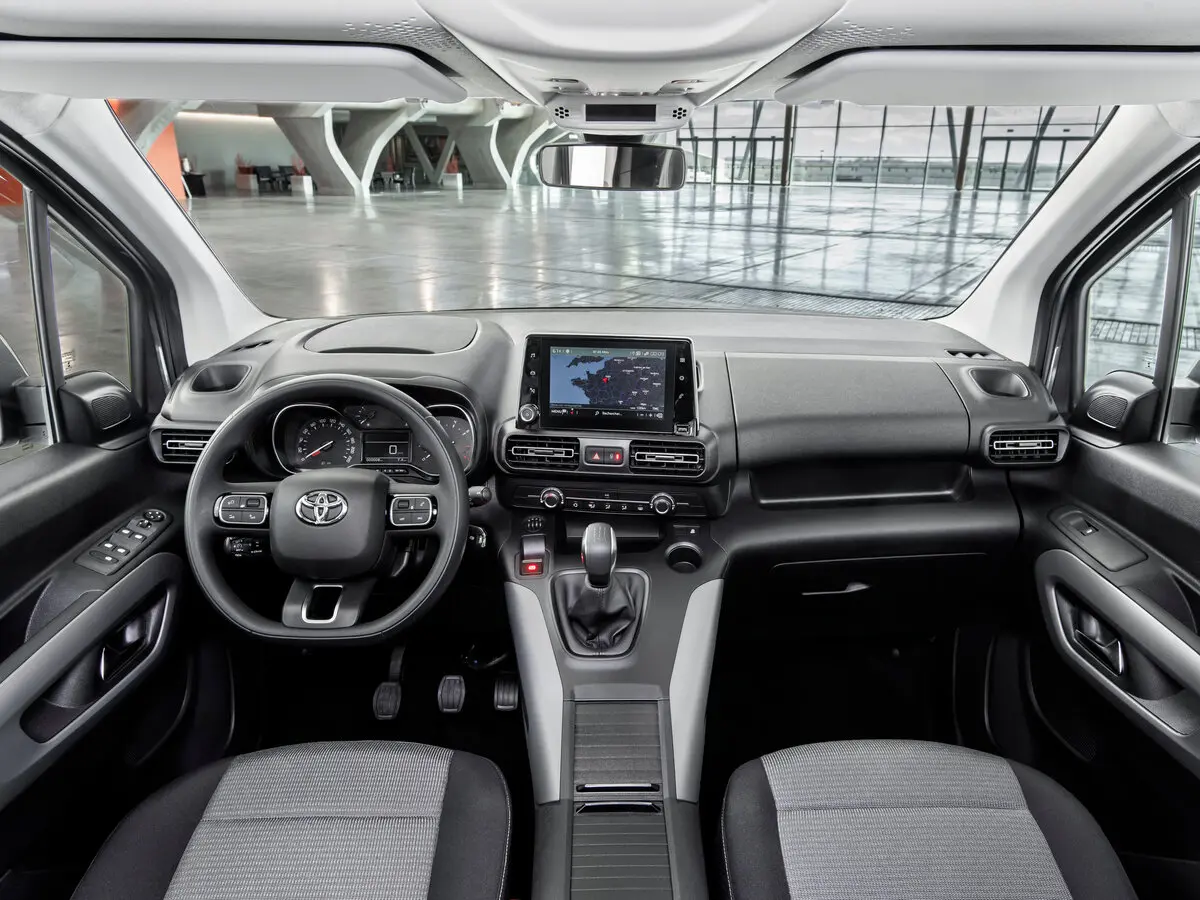Toyota ProAce City I Компактвэн Long — фото 6