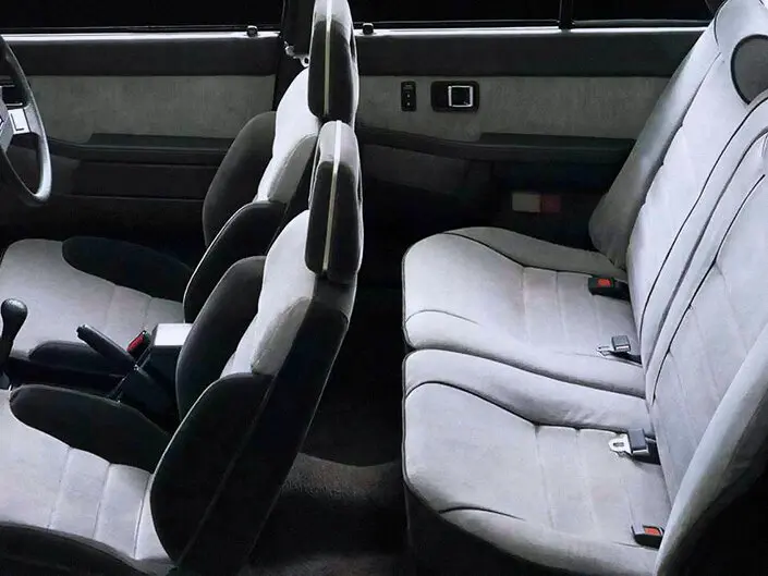 Mazda Capella III Хэтчбек 5 дв. — сүрөт 6
