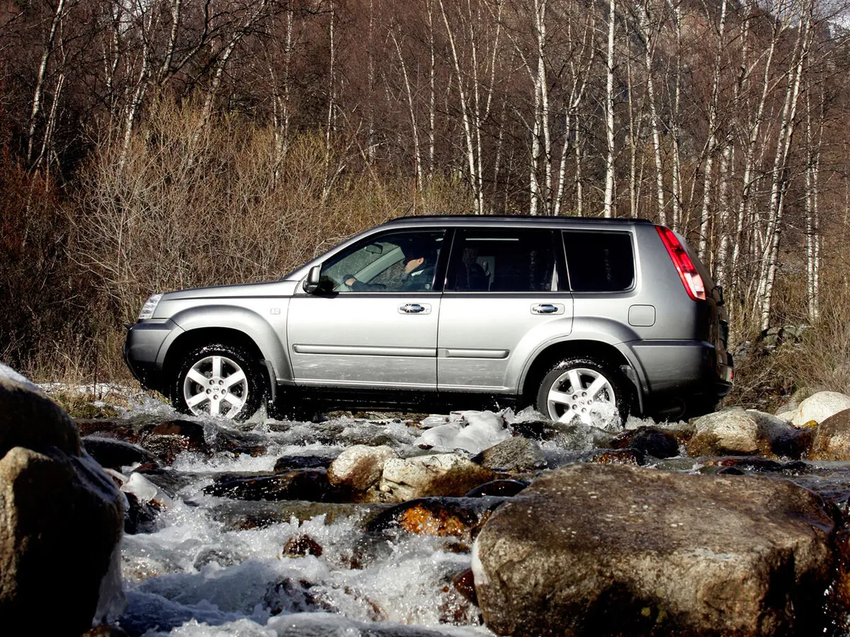 Nissan X-Trail I Рестайлинг Внедорожник 5 дв. — фото 2
