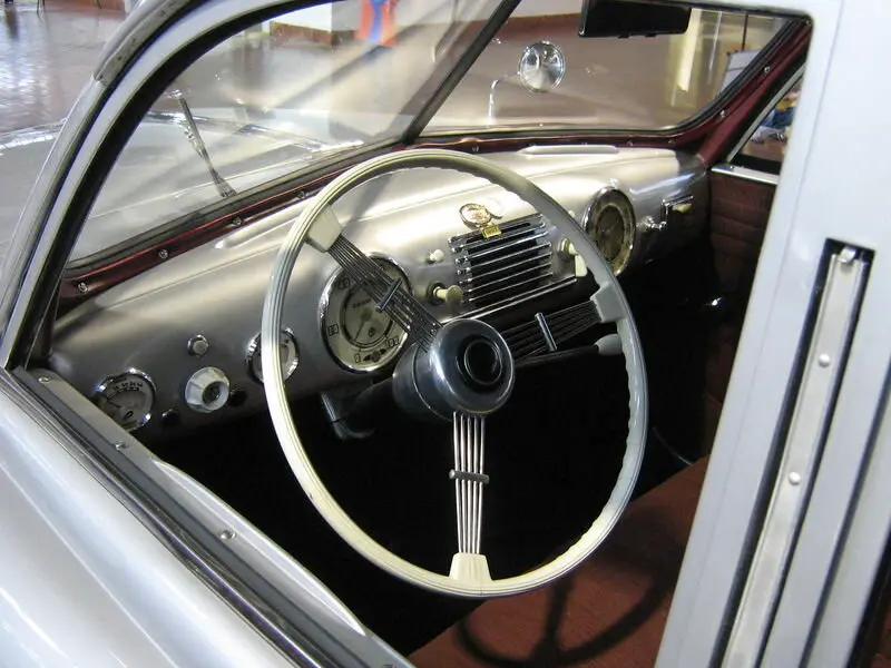 Tatra T600 1946 – 1952 Фастбек — 照片 6