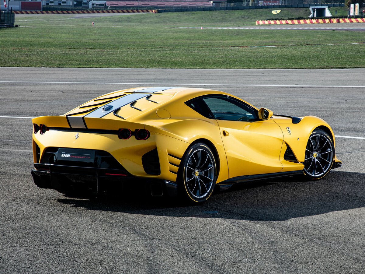 Ferrari 812 2017 – 2024 Купе Competizione
