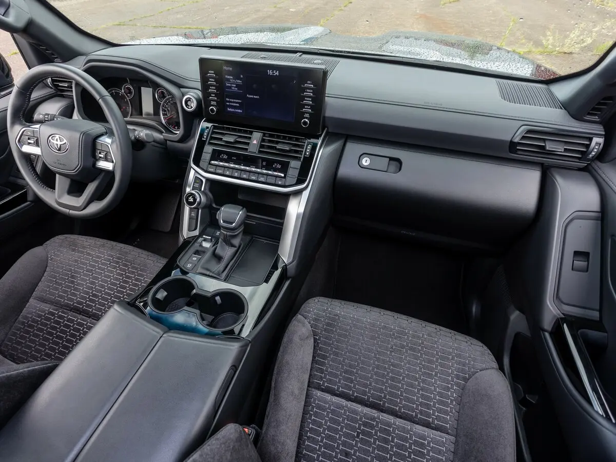 Toyota Land Cruiser 300 Series Внедорожник 5 дв. — фото 21