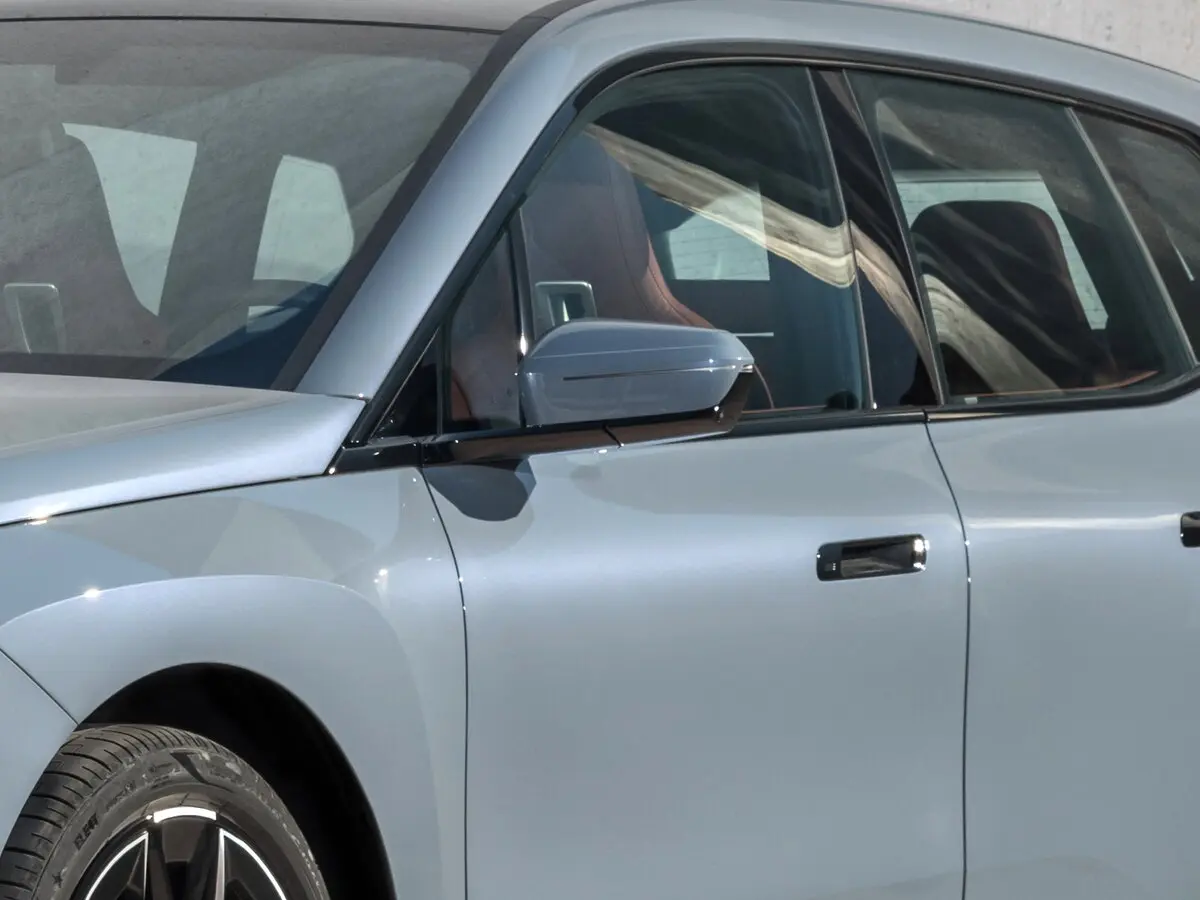 BMW iX I (I20) Внедорожник 5 дв. — сүрөт 16