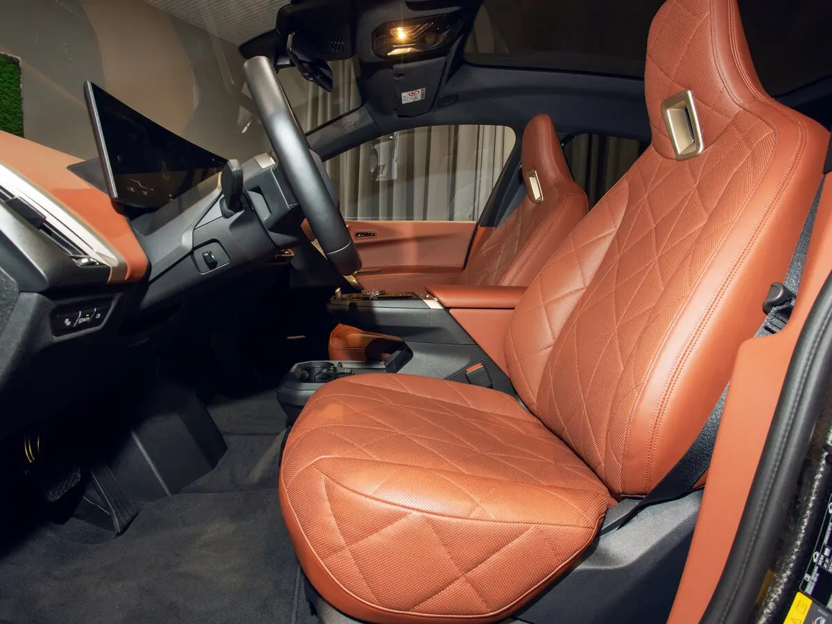 BMW iX I (I20) Внедорожник 5 дв. — сүрөт 26