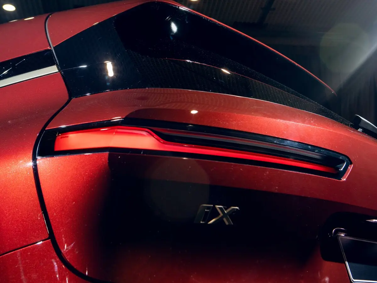 BMW iX I (I20) Внедорожник 5 дв. — сүрөт 35