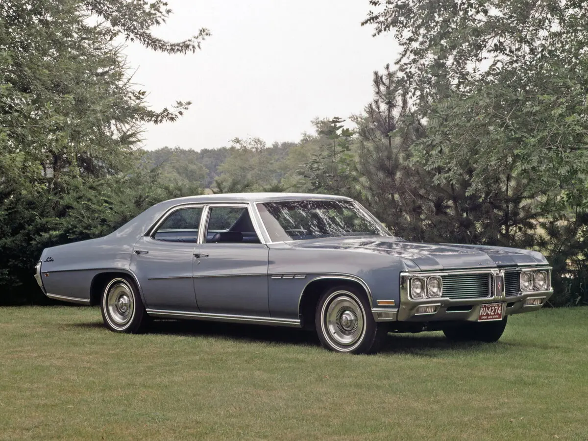 Buick LeSabre III