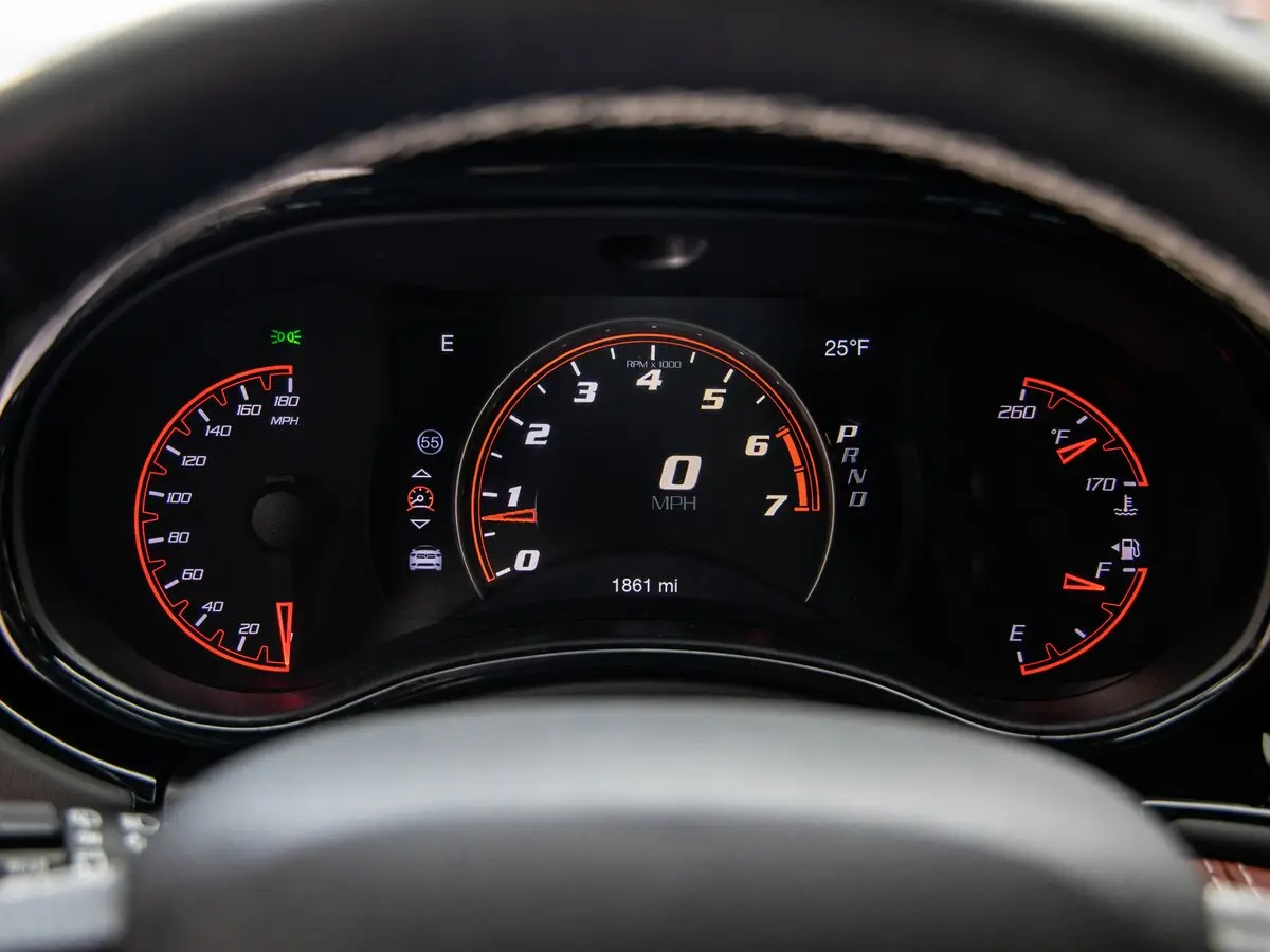 Dodge Durango III Рестайлинг 2 Внедорожник 5 дв. SRT — сүрөт 9