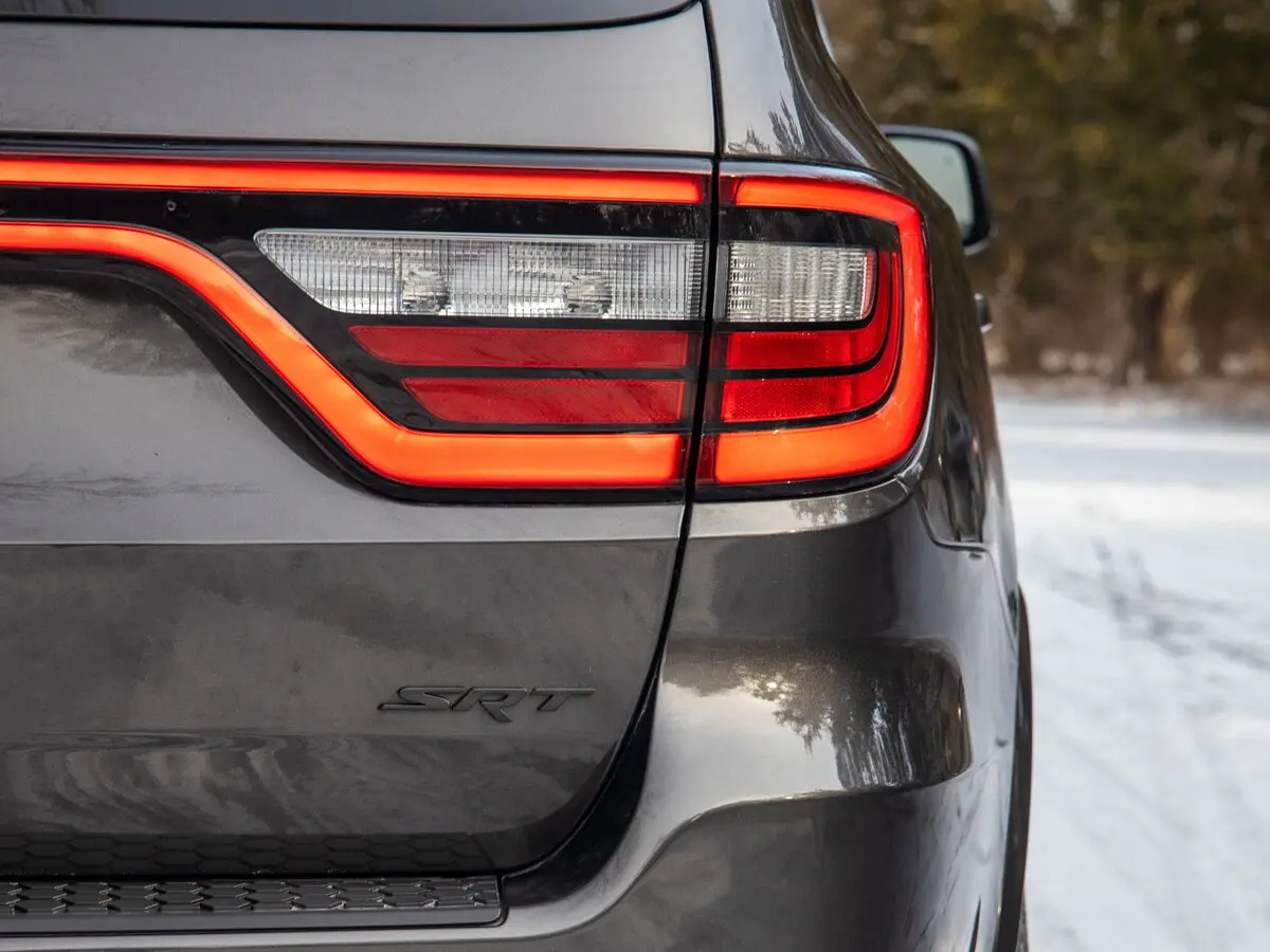 Dodge Durango III Рестайлинг 2 Внедорожник 5 дв. SRT — сүрөт 16