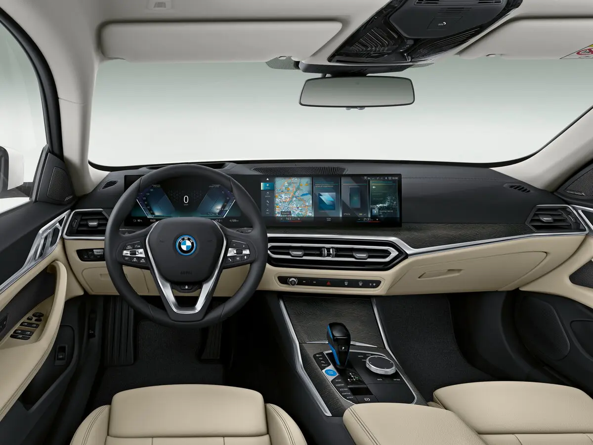 BMW i4 G26 Лифтбек — photo 6