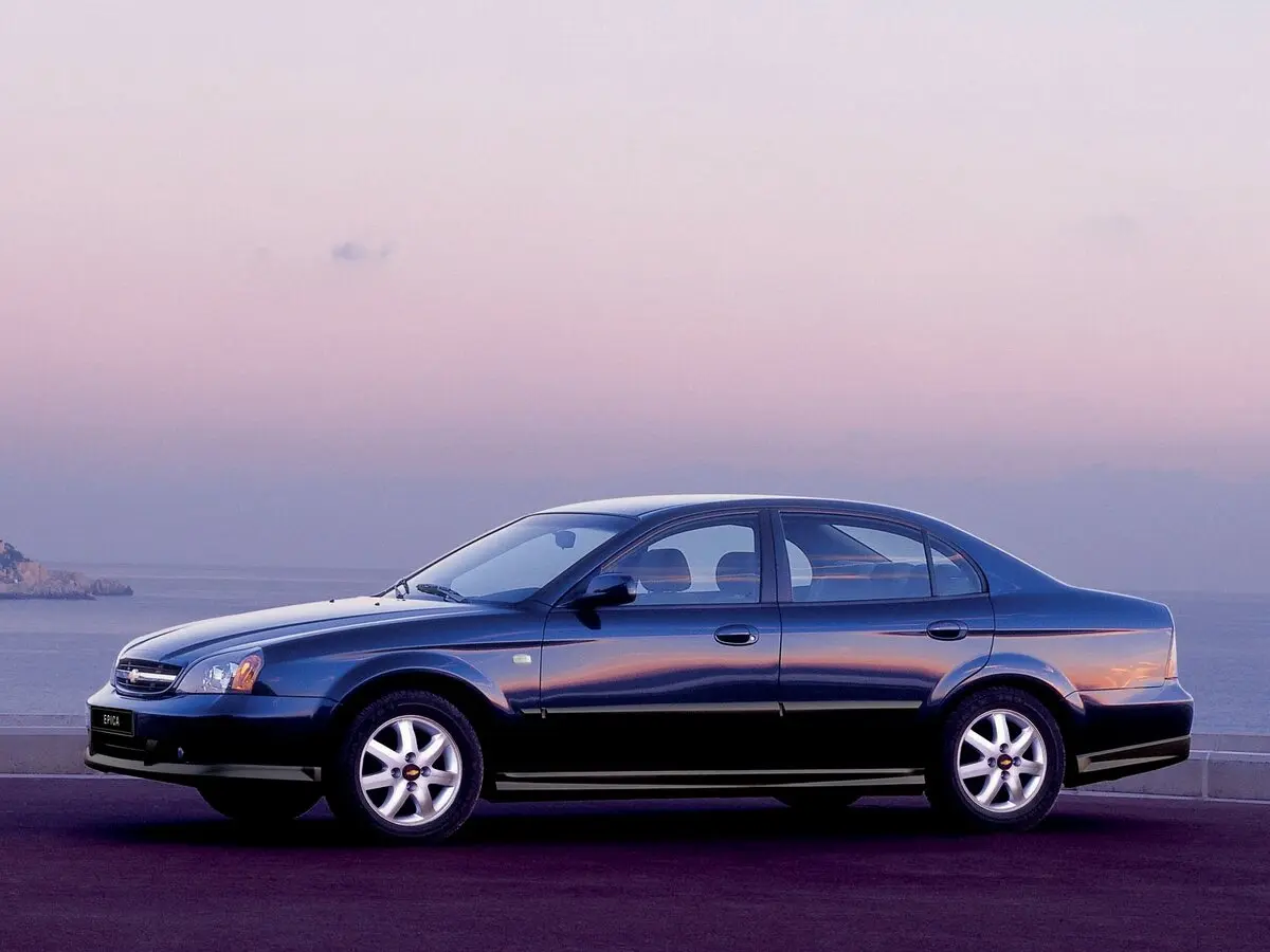 Chevrolet Epica V200 Седан — сүрөт 3