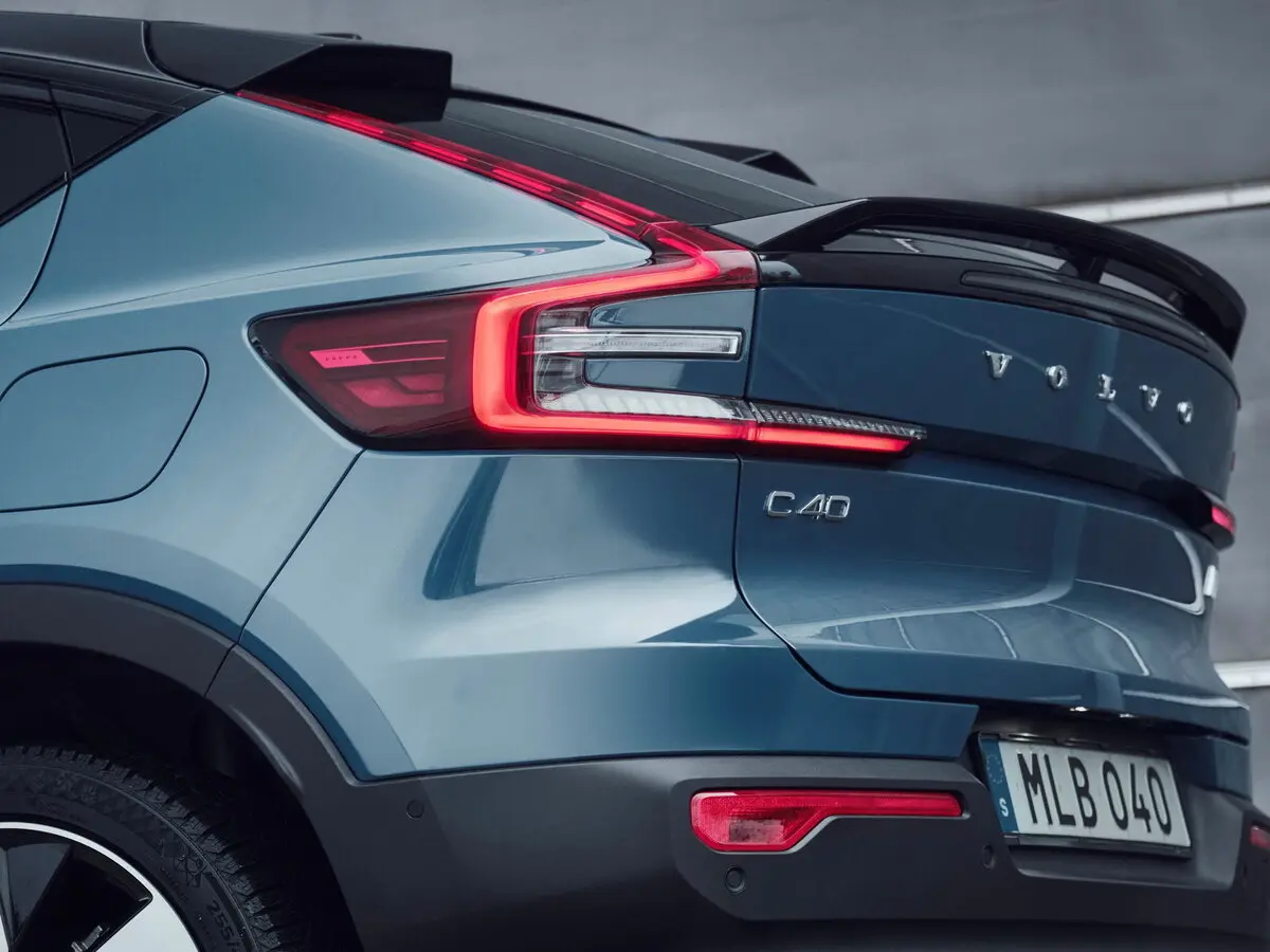 Volvo C40 2021 – 2024 Внедорожник 5 дв. — сүрөт 11