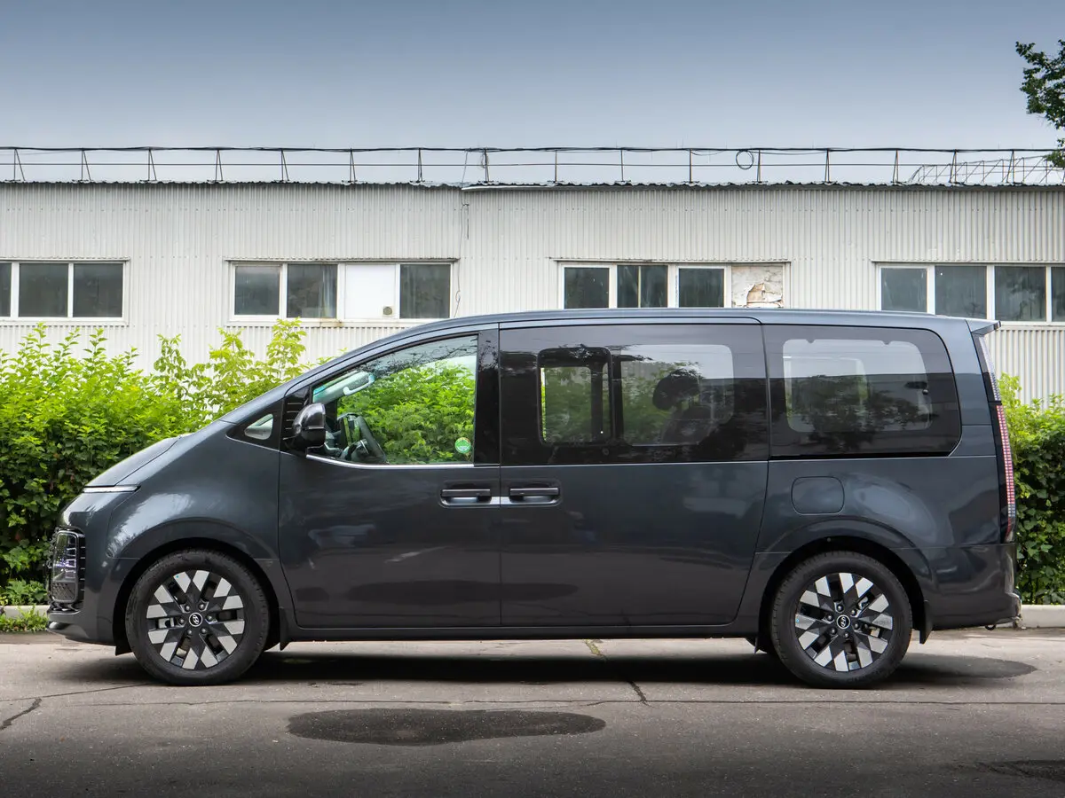Hyundai Staria I Минивэн — сүрөт 21