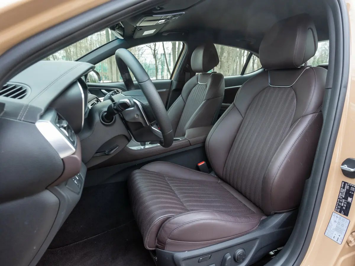 Genesis G70 I Рестайлинг Седан — 照片 25