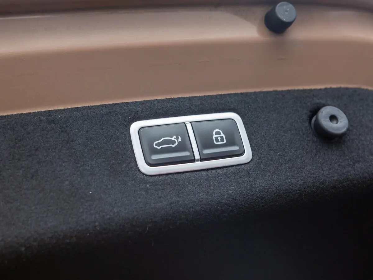Genesis G70 I Рестайлинг Седан — 照片 36