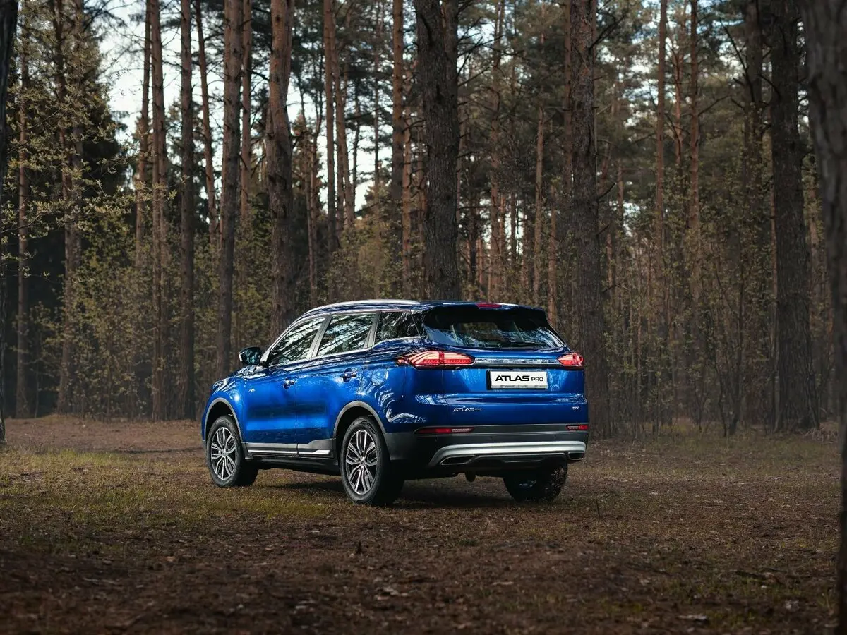 Geely Atlas Pro 2019 – 2025 Внедорожник 5 дв. — сүрөт 3