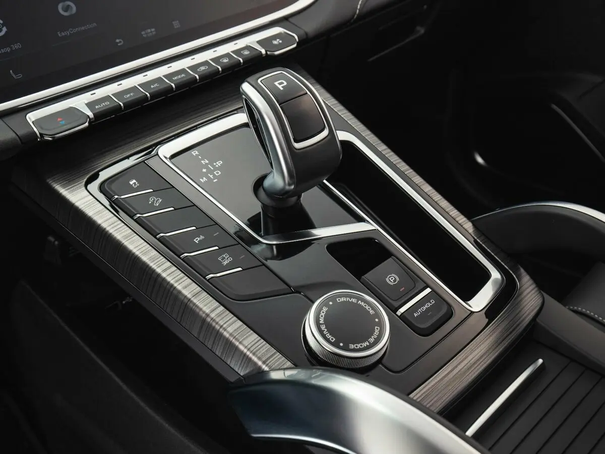 Geely Atlas Pro 2019 – 2025 Внедорожник 5 дв. — сүрөт 10
