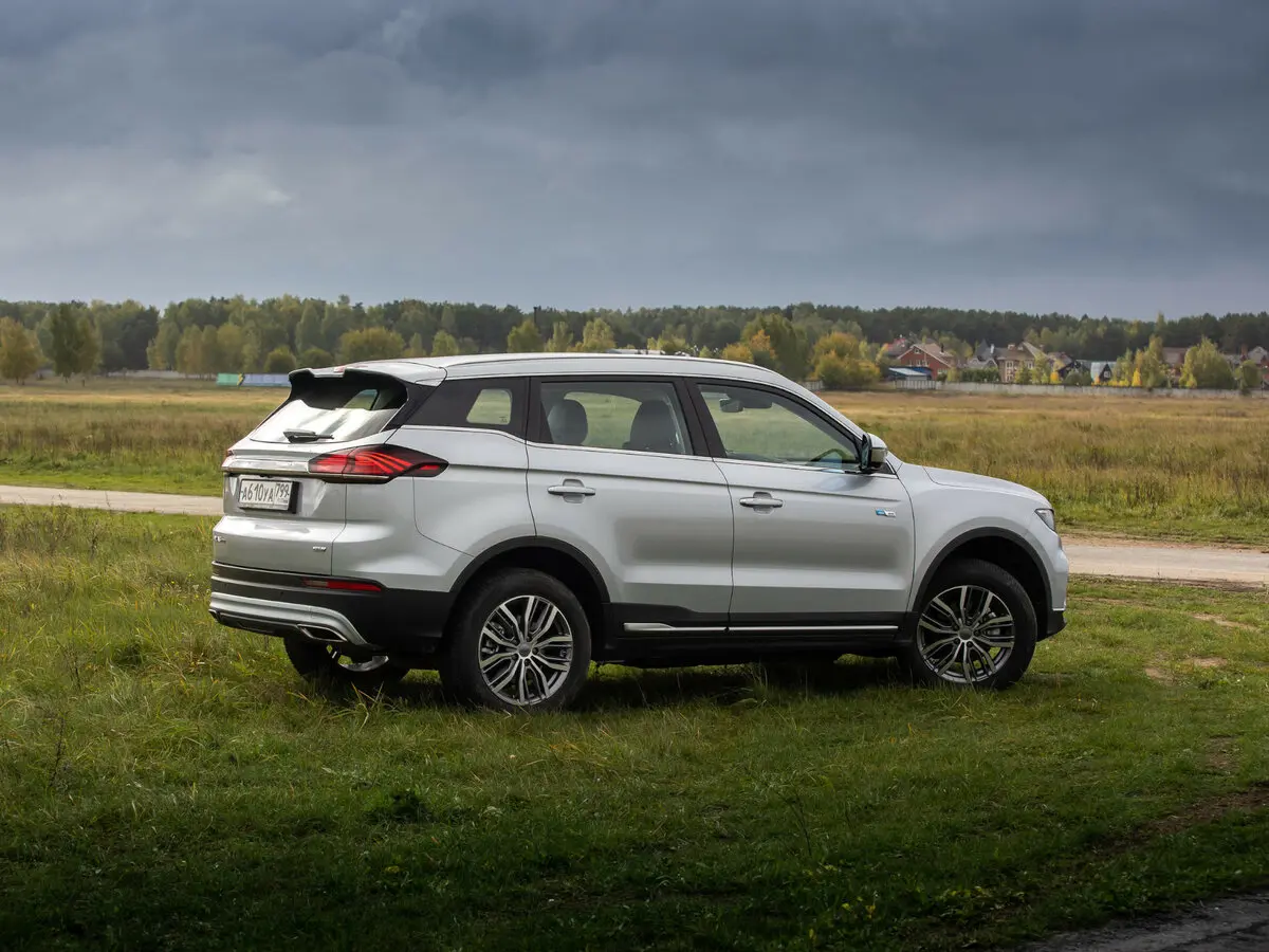 Geely Atlas Pro 2019 – 2025 Внедорожник 5 дв. — сүрөт 20