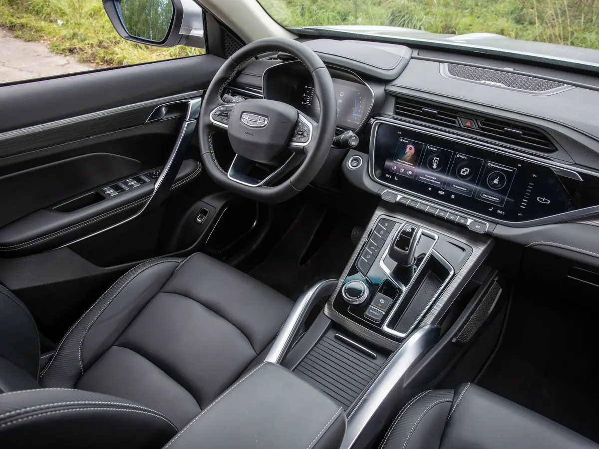 Geely Atlas Pro 2019 – 2025 Внедорожник 5 дв. — сүрөт 22