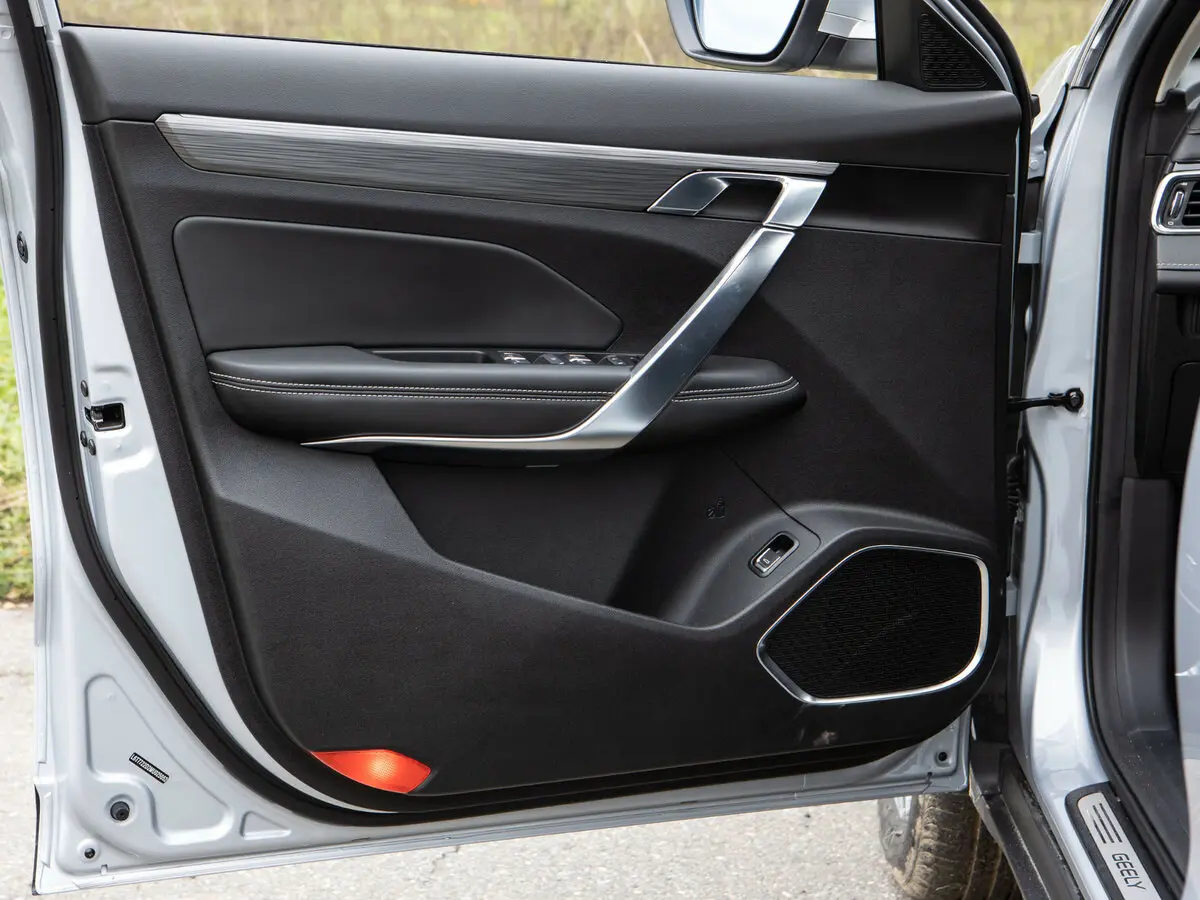 Geely Atlas Pro 2019 – 2025 Внедорожник 5 дв. — сүрөт 26