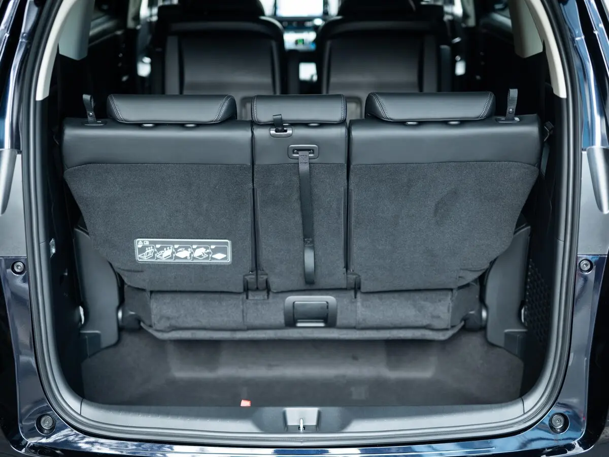 Honda Odyssey V Рестайлинг 2 Минивэн — фото 14