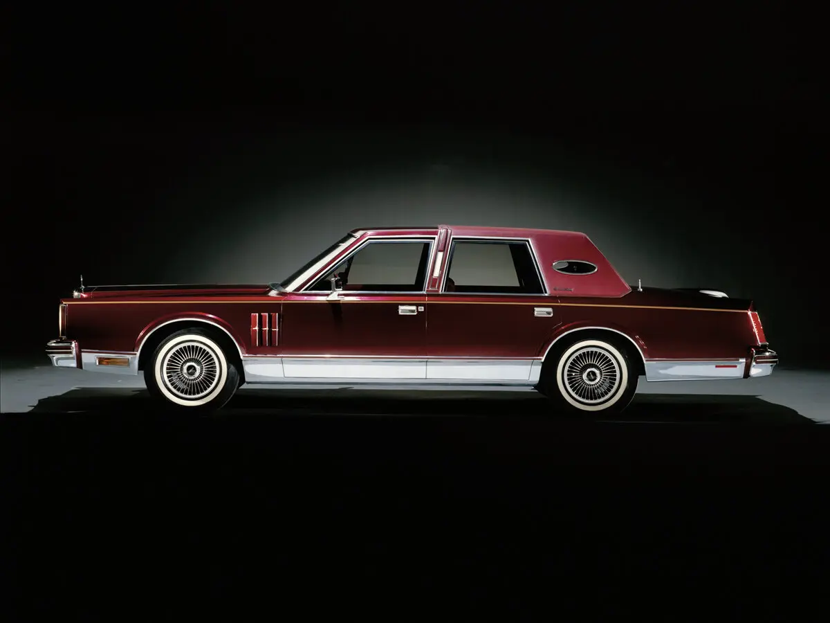 Lincoln Continental VI Седан — photo 2