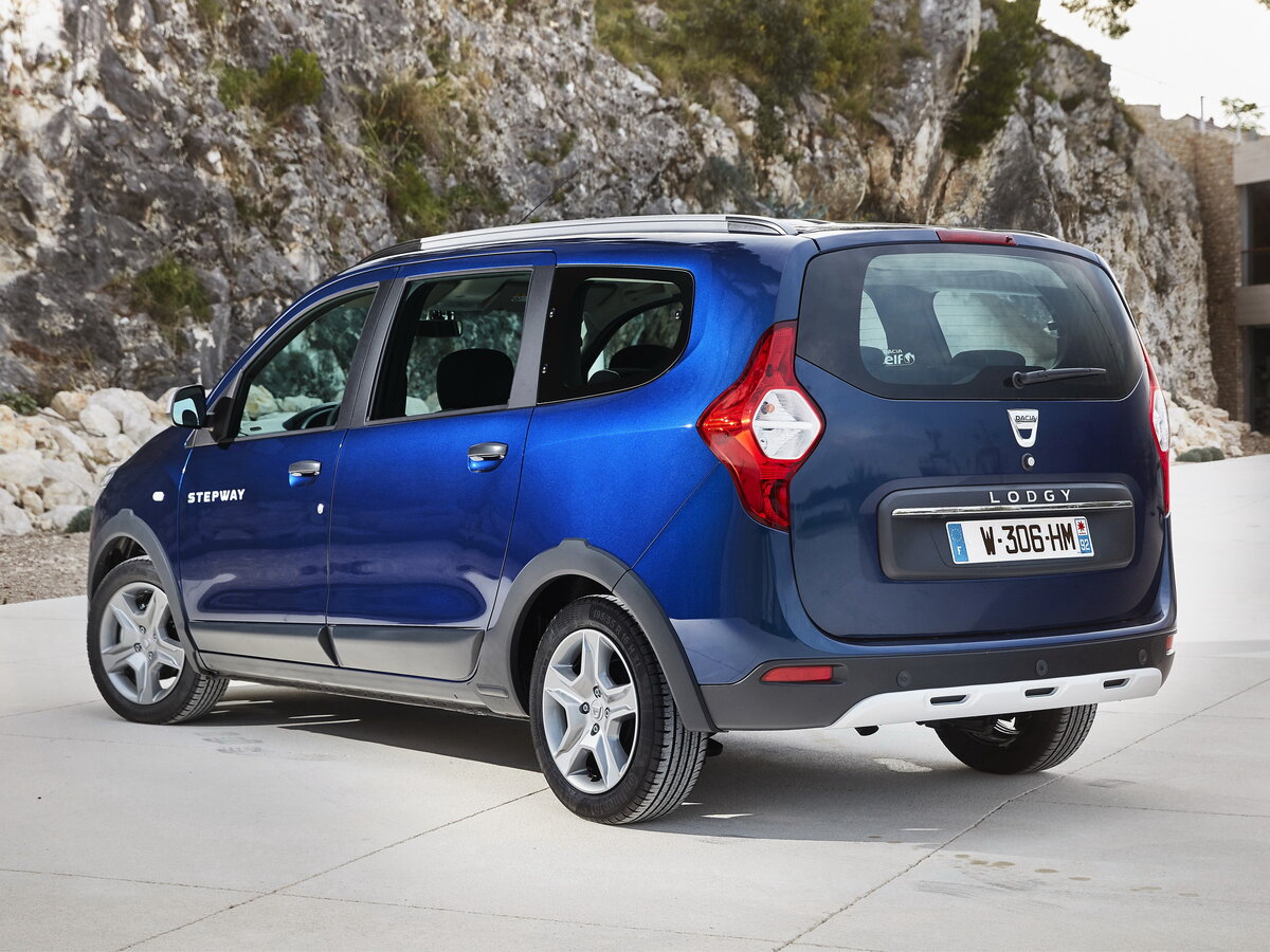 Dacia Lodgy I Рестайлинг Компактвэн Stepway — фото 3