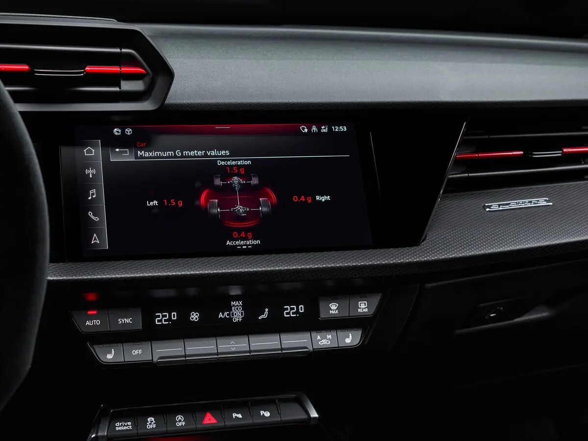 Audi RS 3 III (8Y) Хэтчбек 5 дв. Sportback — 照片 16