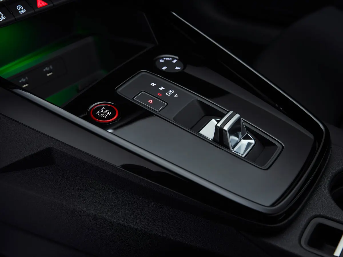 Audi RS 3 III (8Y) Седан — сүрөт 12