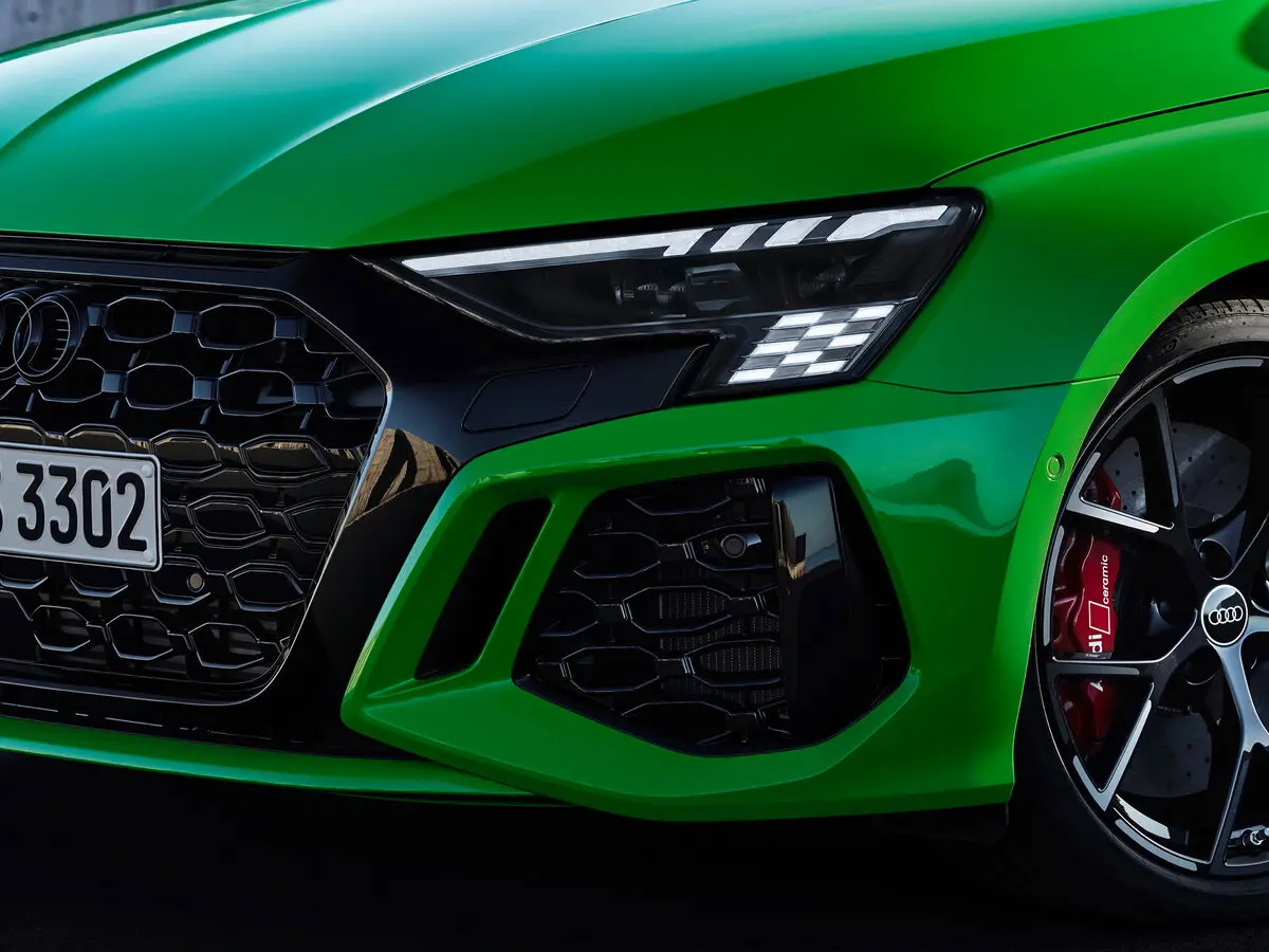 Audi RS 3 III (8Y) Седан — сүрөт 15